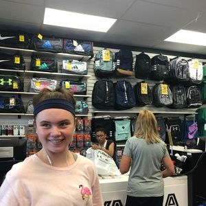 Meet your Posher, Maddie